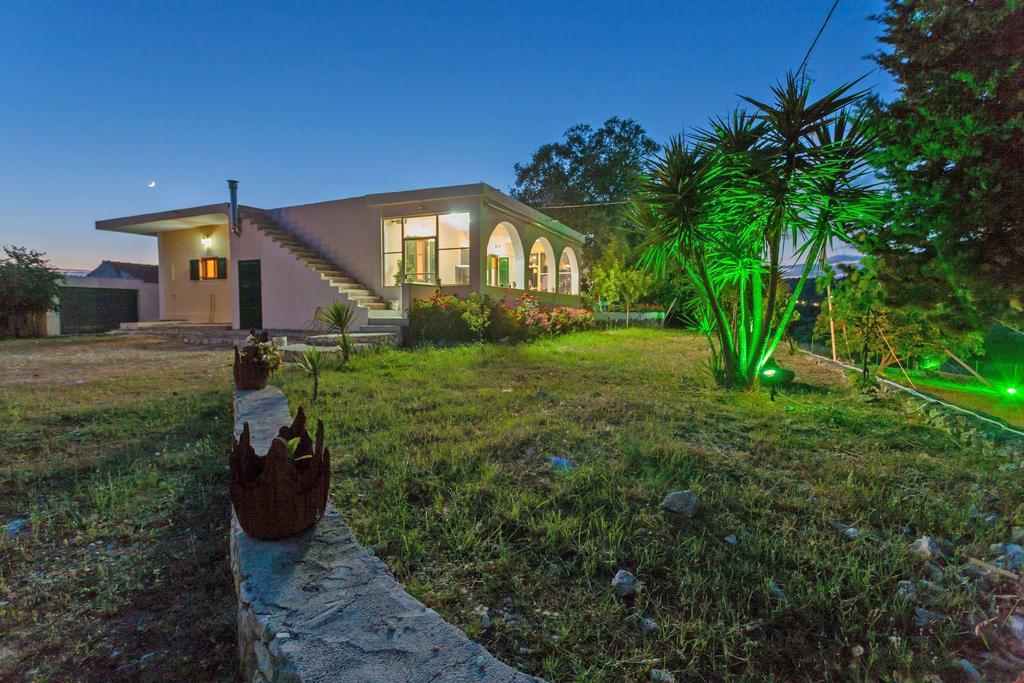 Leandros Private House Near Shipwreck Beach By "Elite" Maries  ห้อง รูปภาพ
